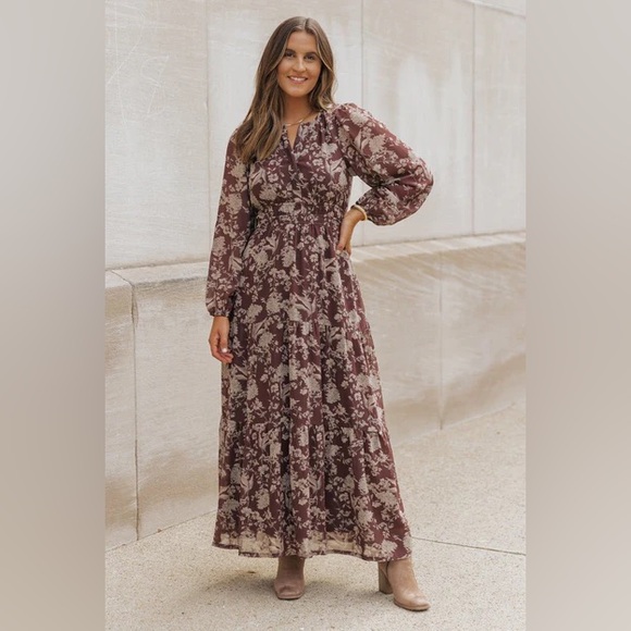 Magnolia Boutique Floral Maxi Dress - Picture 3 of 3